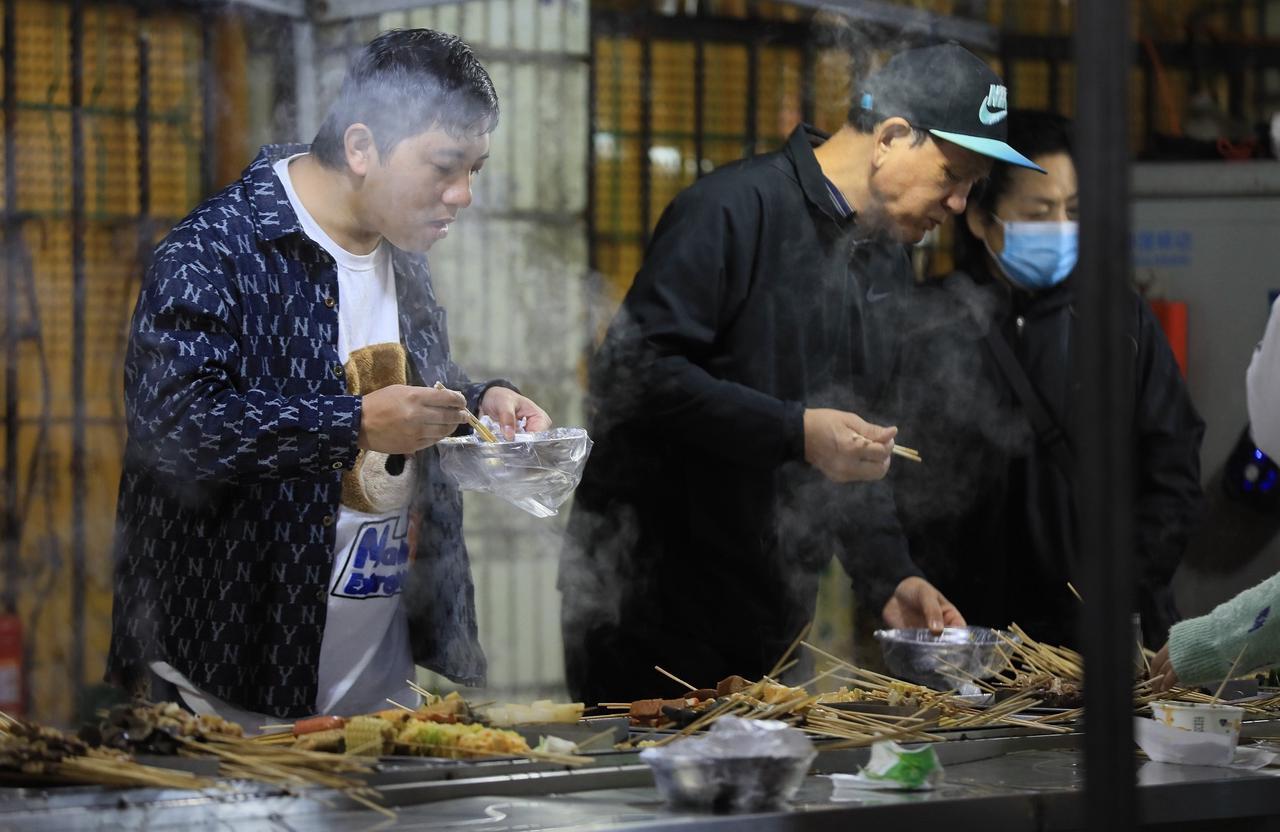 哈尔滨最新夜市