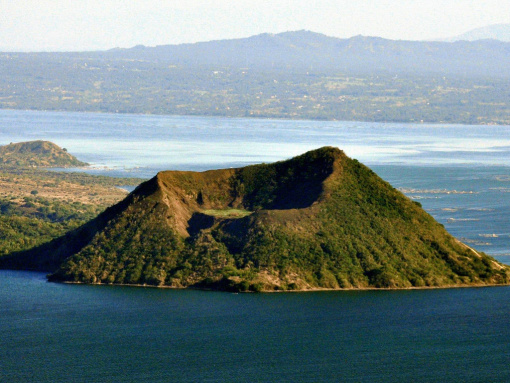 塔尔火山最新