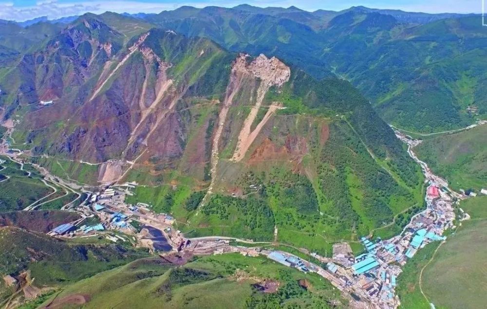 地震最新东川